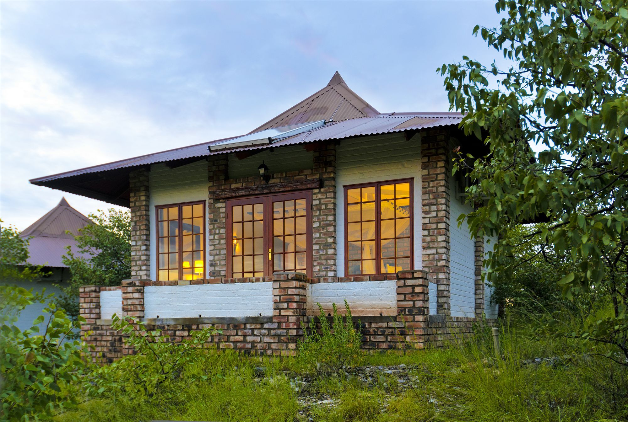 Gondwana Etosha Safari Lodge Okaukuejo Kültér fotó