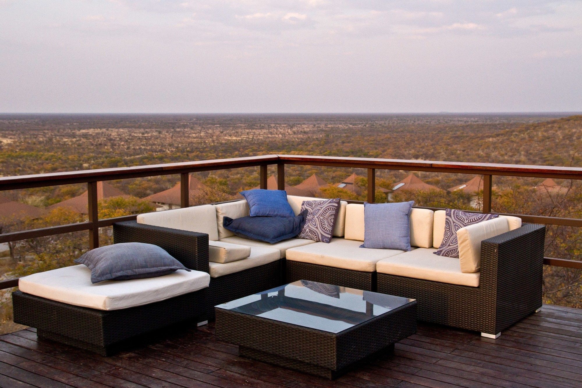 Gondwana Etosha Safari Lodge Okaukuejo Kültér fotó