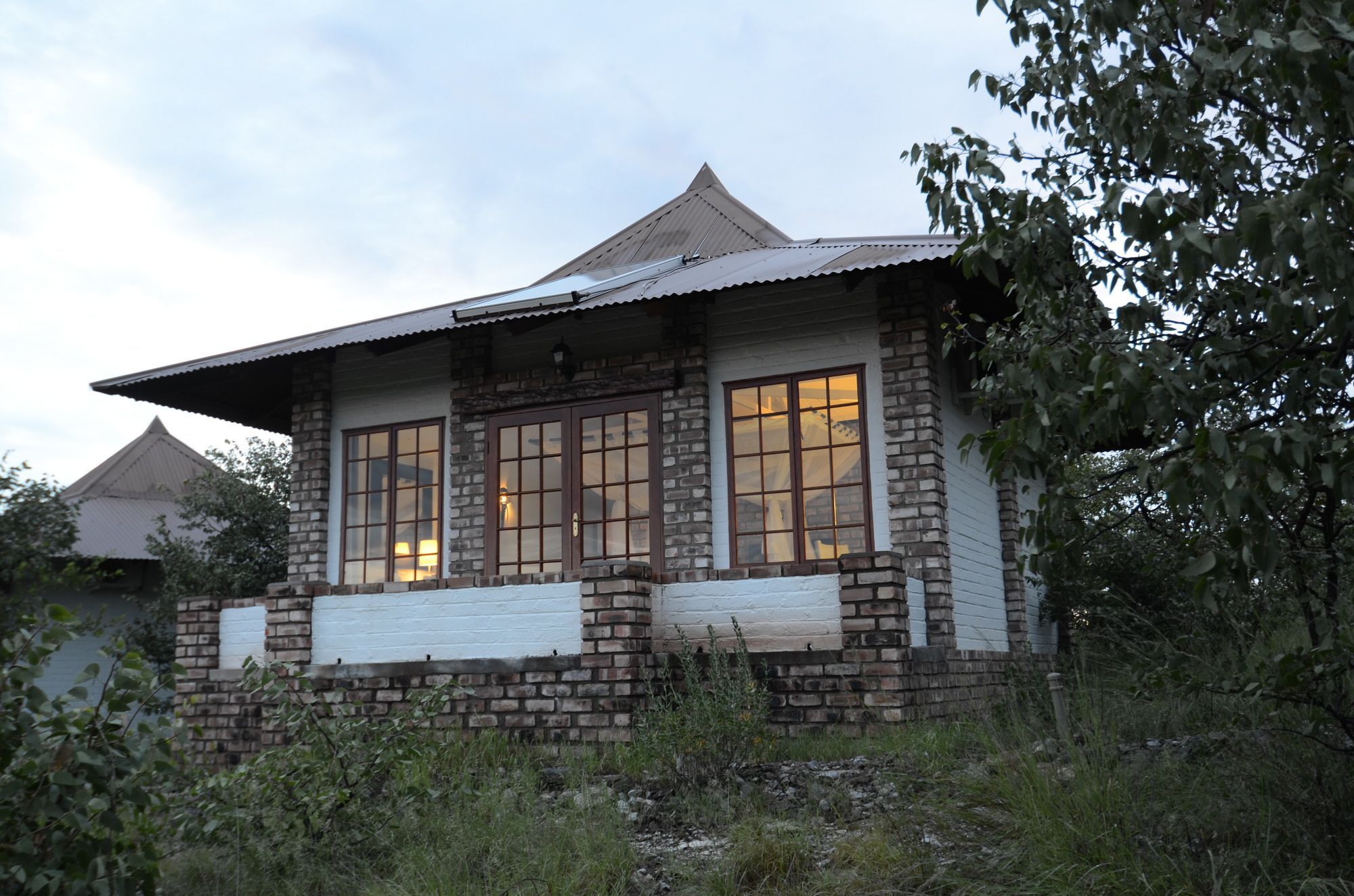 Gondwana Etosha Safari Lodge Okaukuejo Kültér fotó