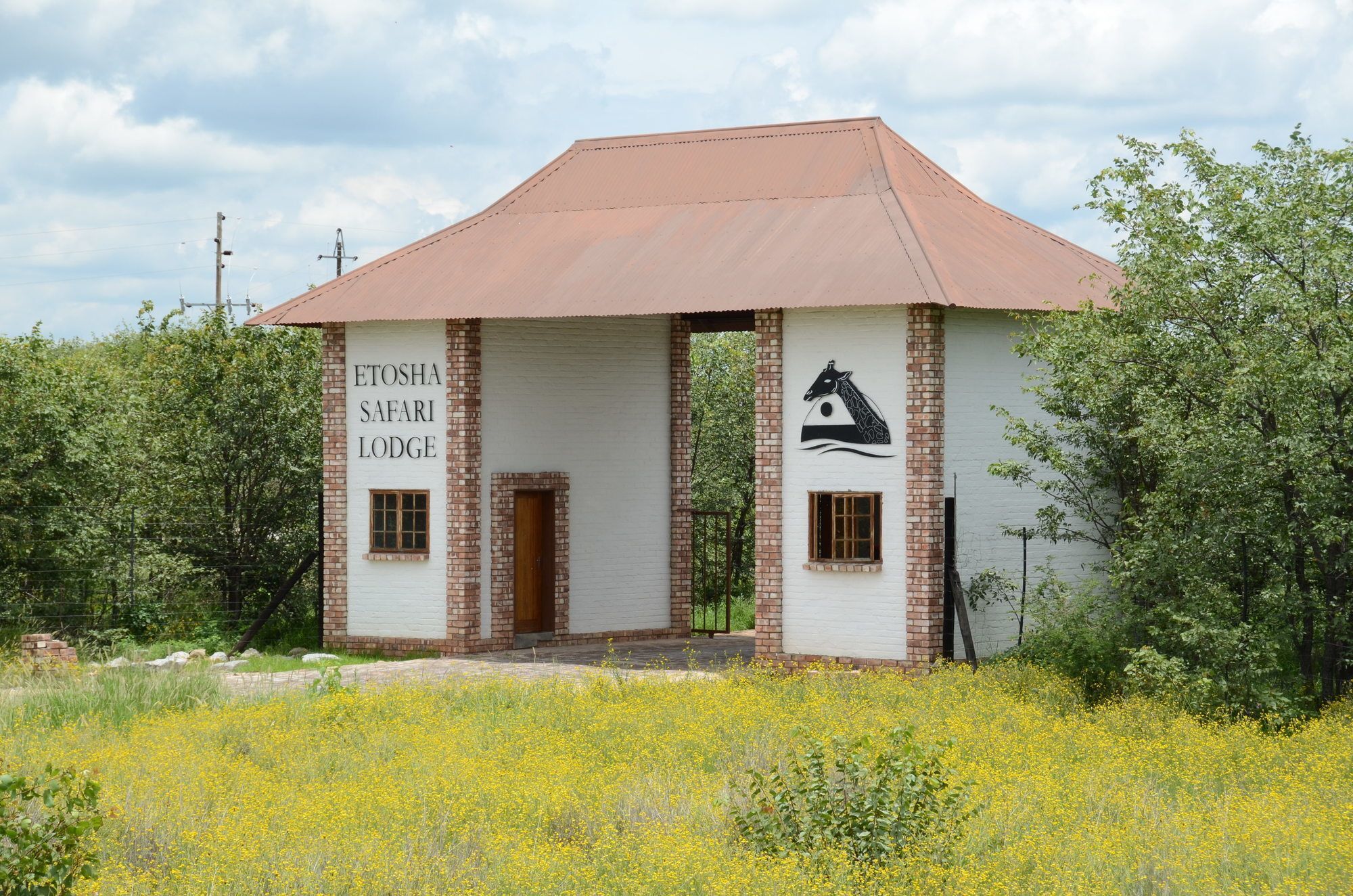 Gondwana Etosha Safari Lodge Okaukuejo Kültér fotó