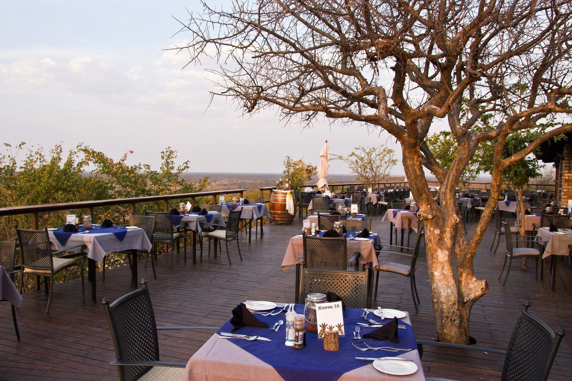 Gondwana Etosha Safari Lodge Okaukuejo Kültér fotó