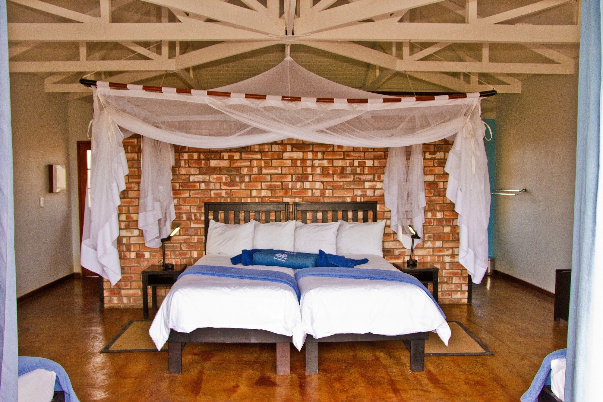 Gondwana Etosha Safari Lodge Okaukuejo Kültér fotó