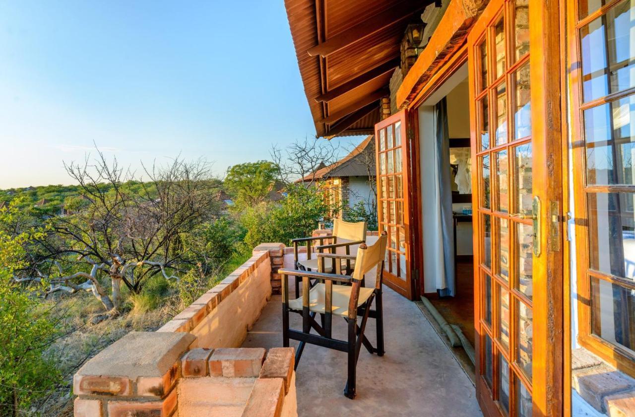 Gondwana Etosha Safari Lodge Okaukuejo Kültér fotó